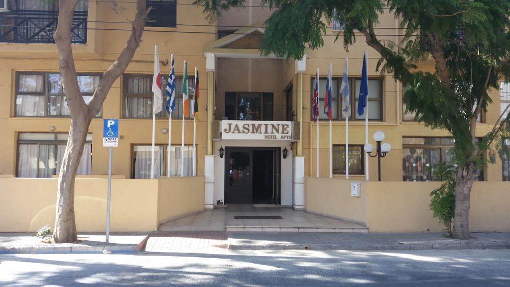 Jasmine Hotel Apartments リマソール エクステリア 写真