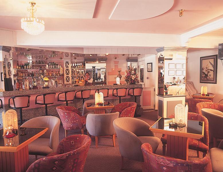 Jasmine Hotel Apartments リマソール エクステリア 写真